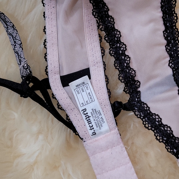 WACOAL | B.tempt'd Lacy Underwire Bra Bundle - 32C - Picture 3 of 14